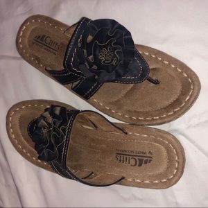 cliffs by white mountain flip flops